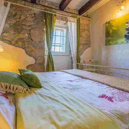 Kuca Grgosic Juric * ドラマリ