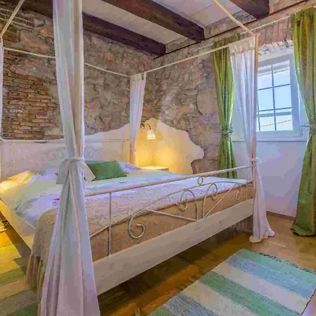 Kuca Grgosic Juric 別荘