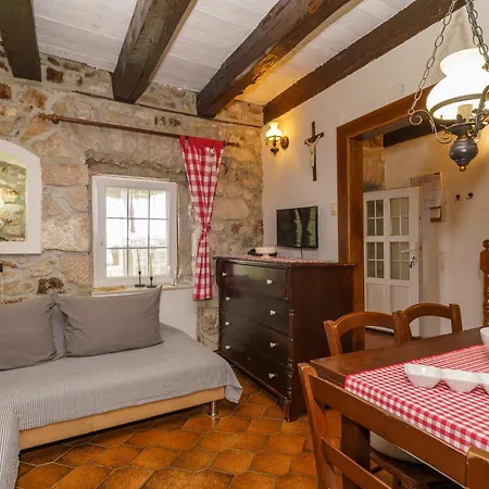 Kuca Grgosic Juric Vikendica *