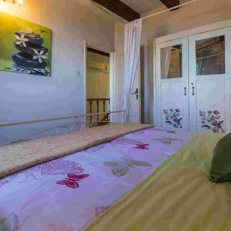 Kuca Grgosic Juric * Dramalj