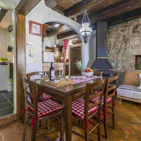 Ferienhaus Kuca Grgosic Juric Dramalj