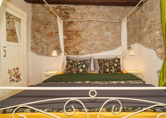 Kuca Grgosic Juric Tatil Evi Dramalj