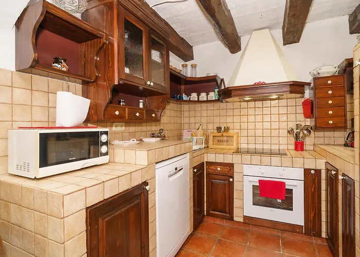 Kuca Grgosic Juric * Драмаль